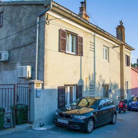 Domo Appartement Senj  Buitenkant foto