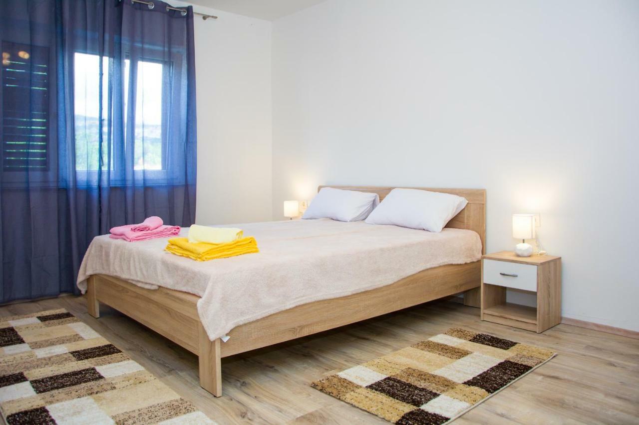 Domo Appartement Senj  Buitenkant foto