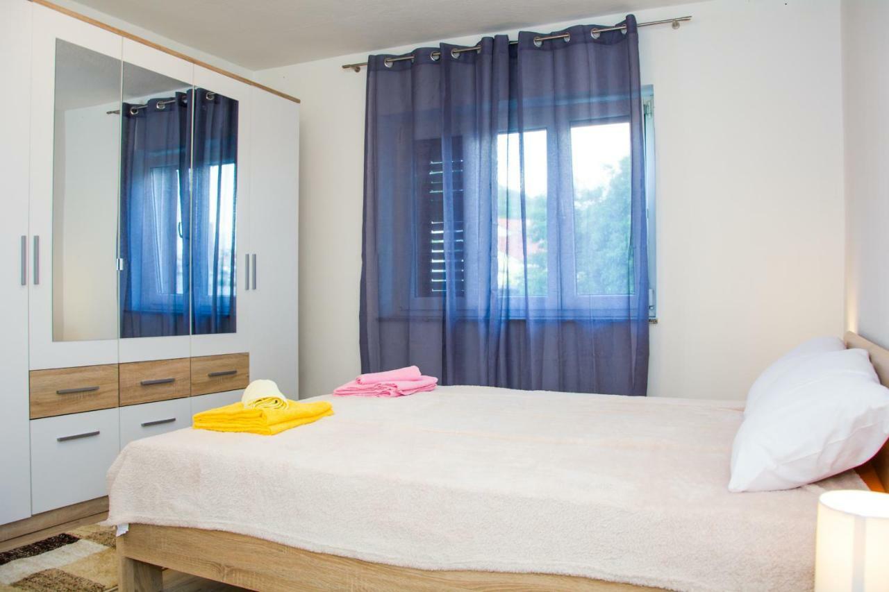 Domo Appartement Senj  Buitenkant foto
